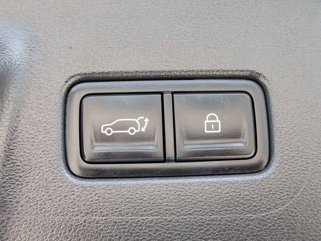 Used 2025 Gray Hyundai SE image 14