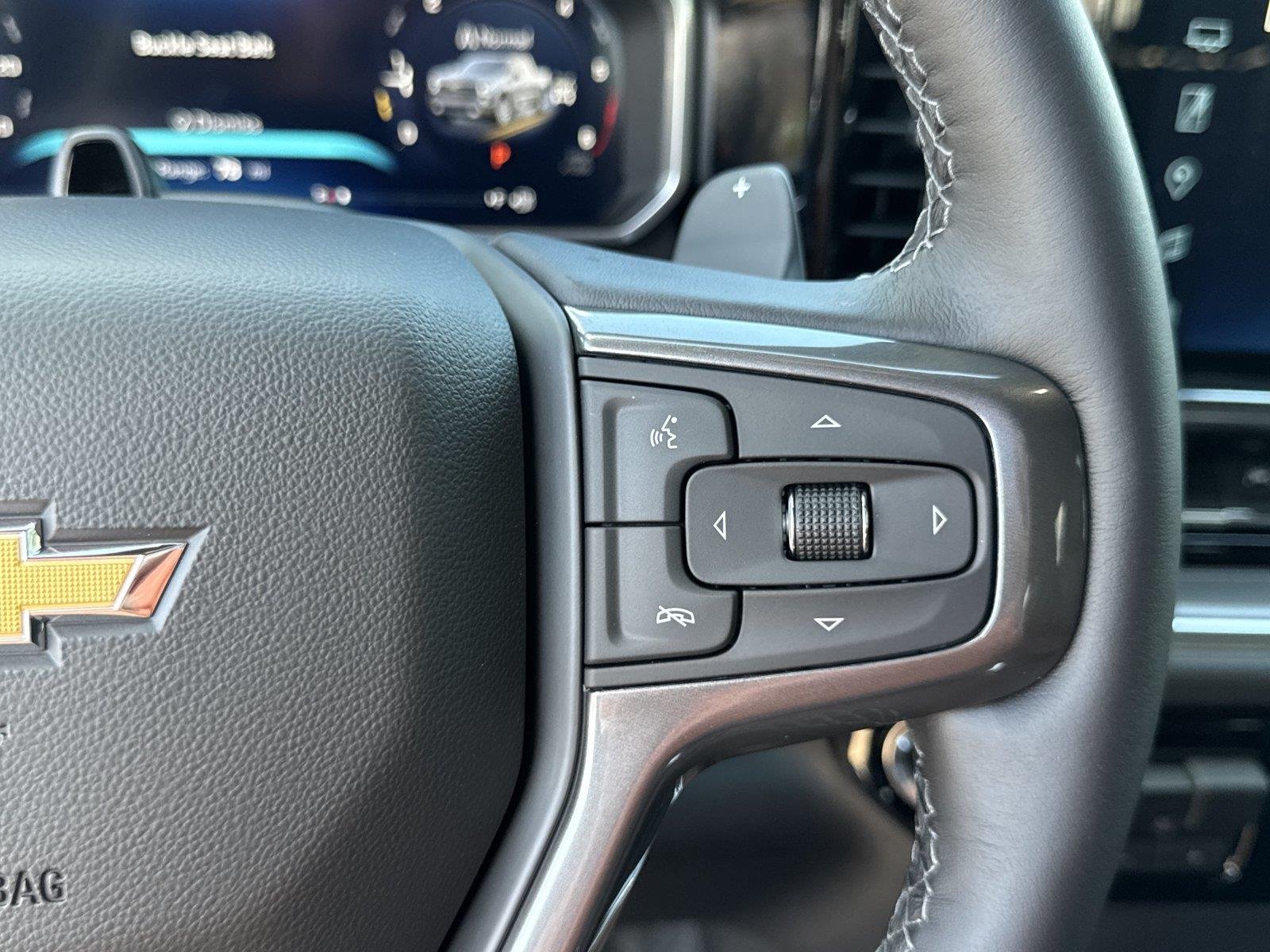 New 2026 Polar White Tricoat Chevrolet High Country image 23