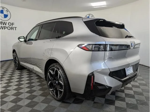 New 2027 Space Silver Metallic BMW  image 8