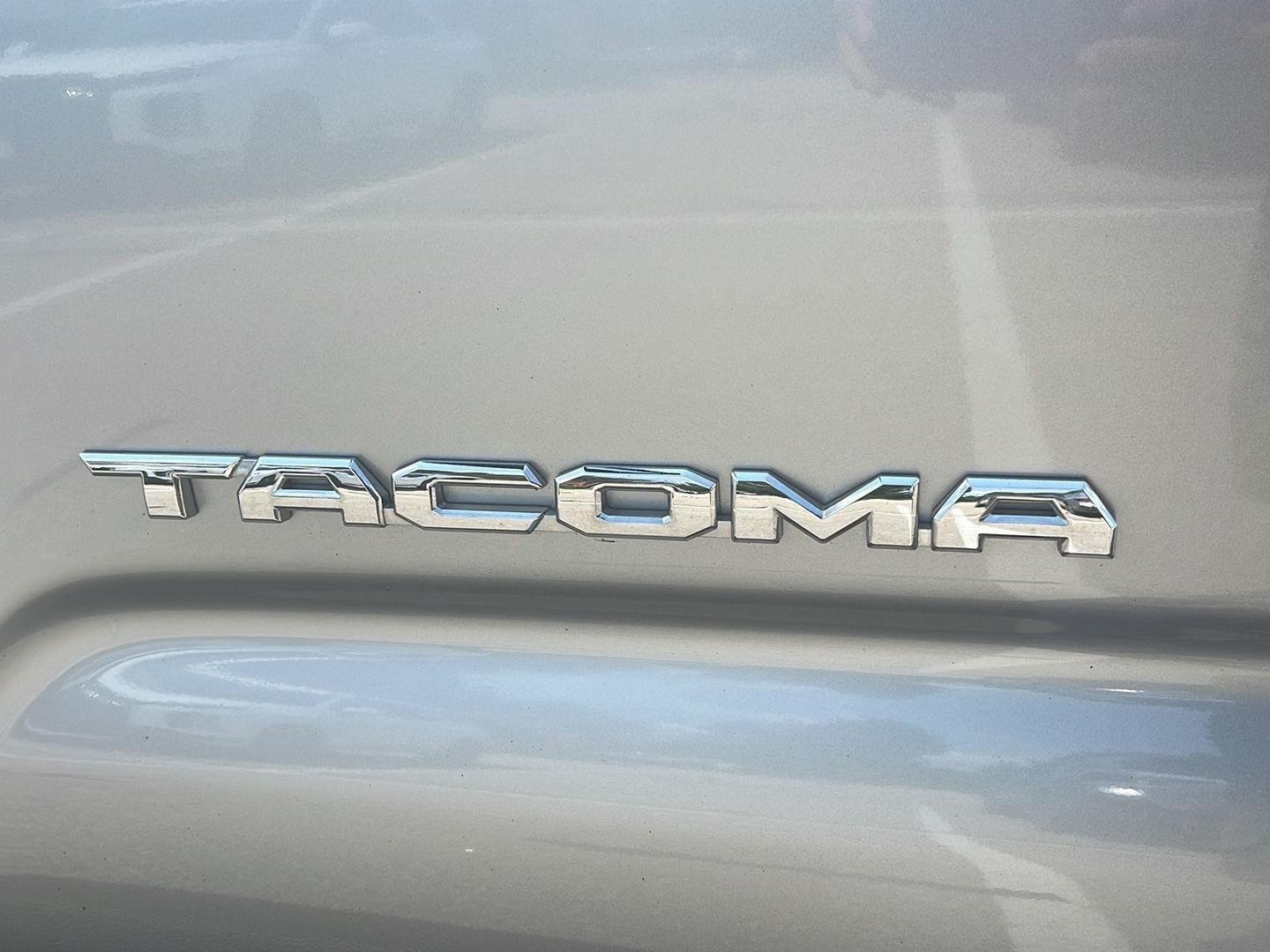 Used 2023 Celestial Silver Metallic Toyota SR5 V6 image 24
