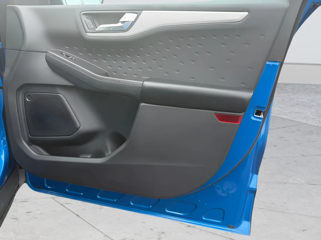 Used 2020 Blue Ford SEL image 26