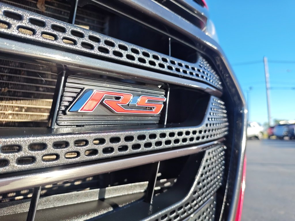 Used 2021 Red Chevrolet RS image 28