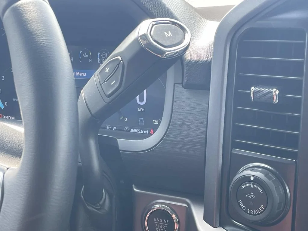Used 2024 Black Ford XLT image 21