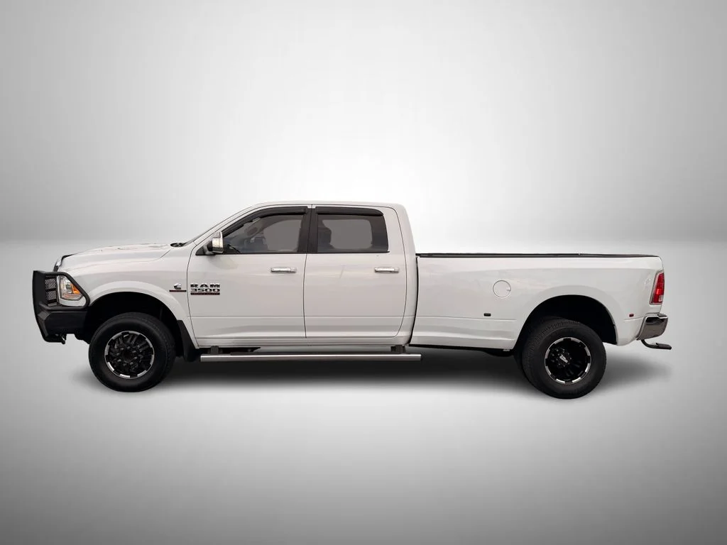 Used 2016 White Ram Laramie image 6
