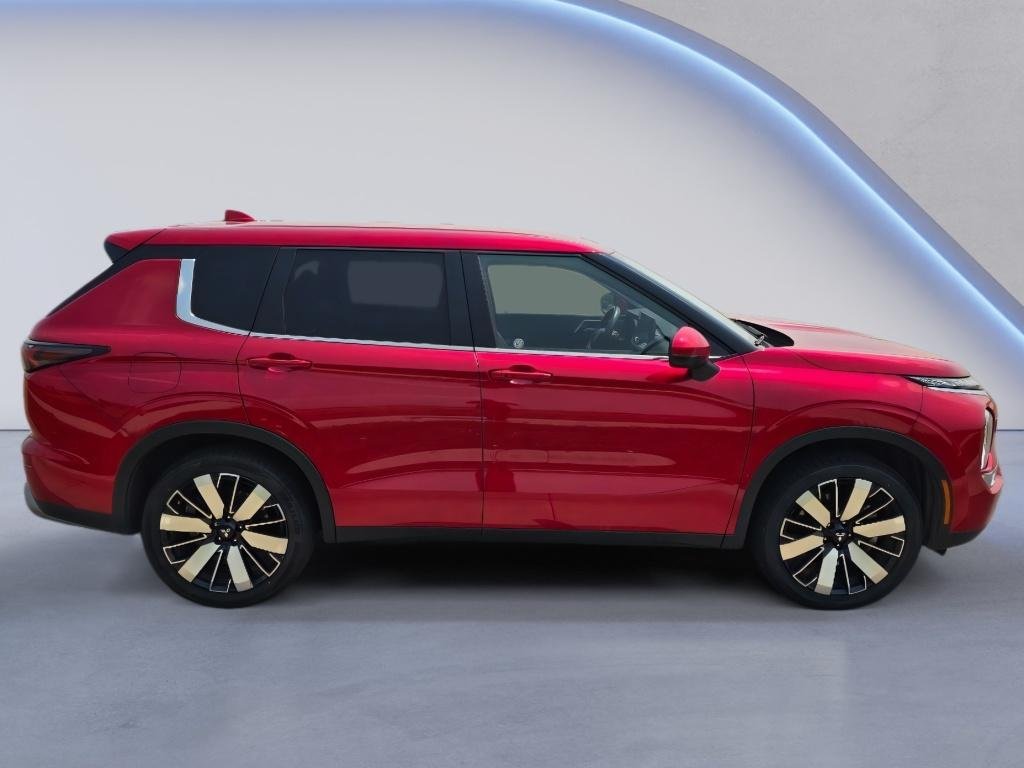 Used 2025 Red Mitsubishi Trail Edition image 6