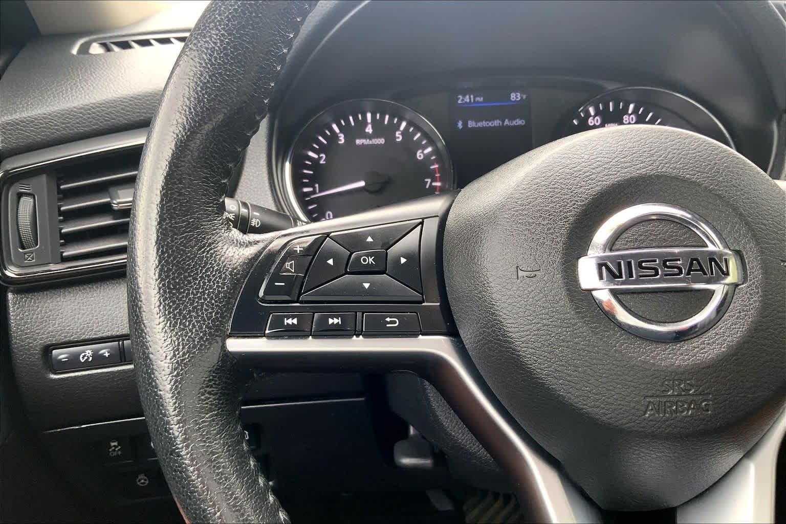 Used 2020 Scarlet Ember Tintcoat Nissan SL image 21