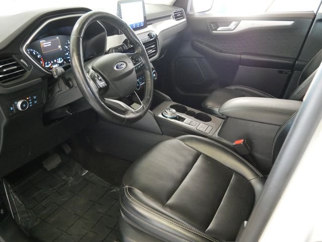 Certified Used 2020 White Metallic Ford SEL image 10