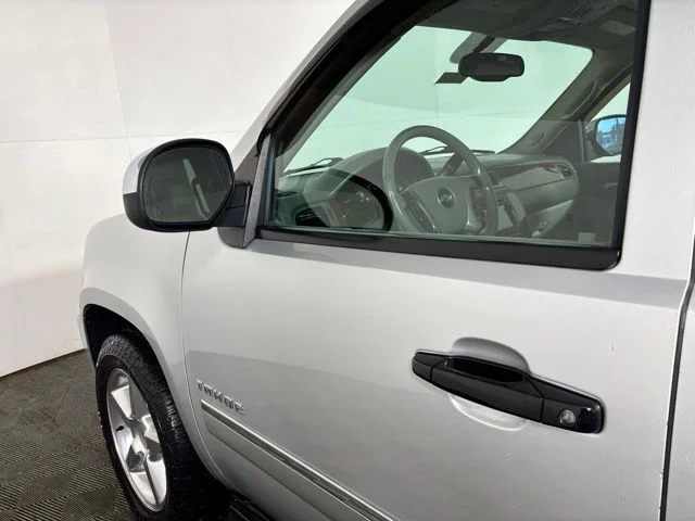 Used 2010 Silver Chevrolet LTZ image 12