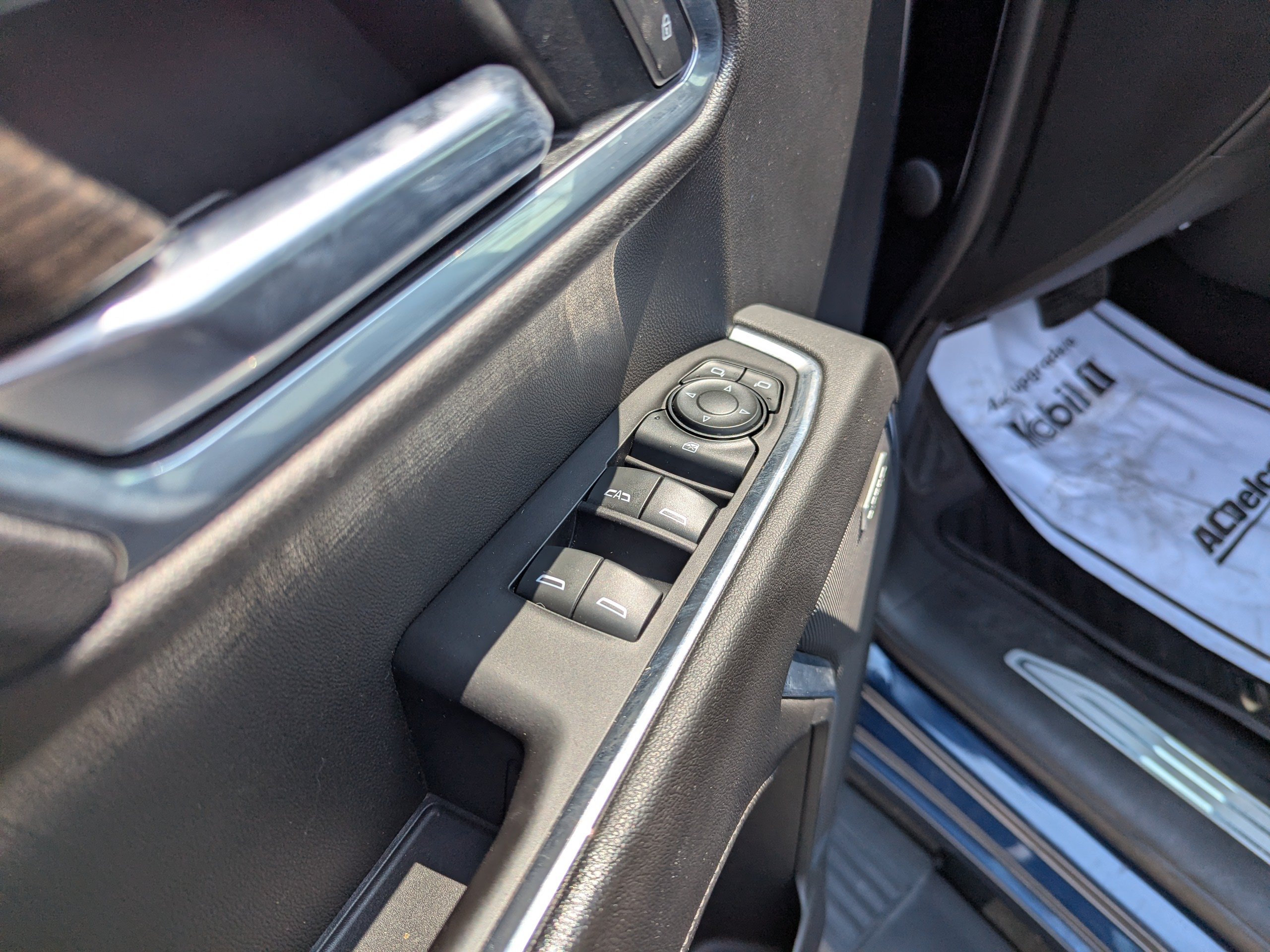 2022 Chevrolet Silverado 1500 RST - Photo 11