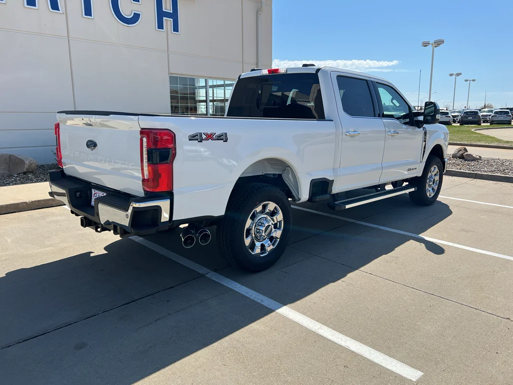 2026 Ford F-350 Super Duty Lariat - Photo 10