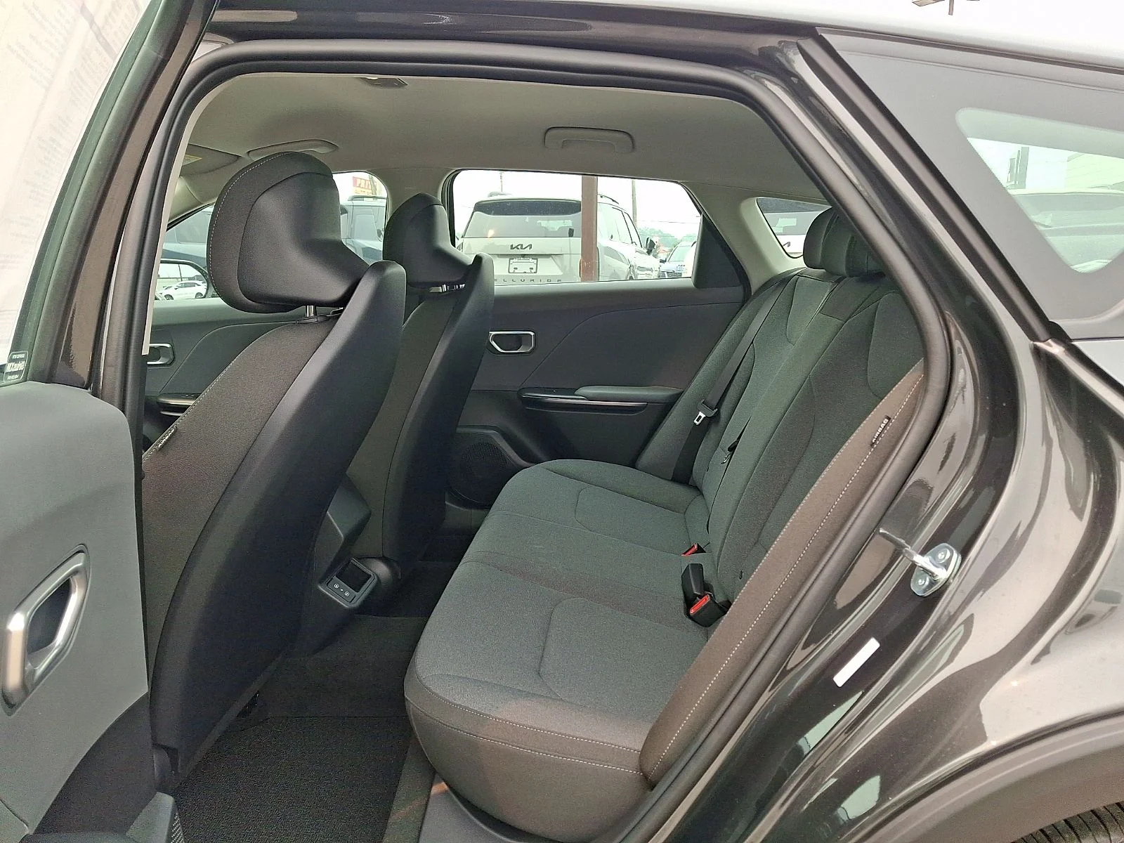 New 2026 Gray Kia LXS image 8