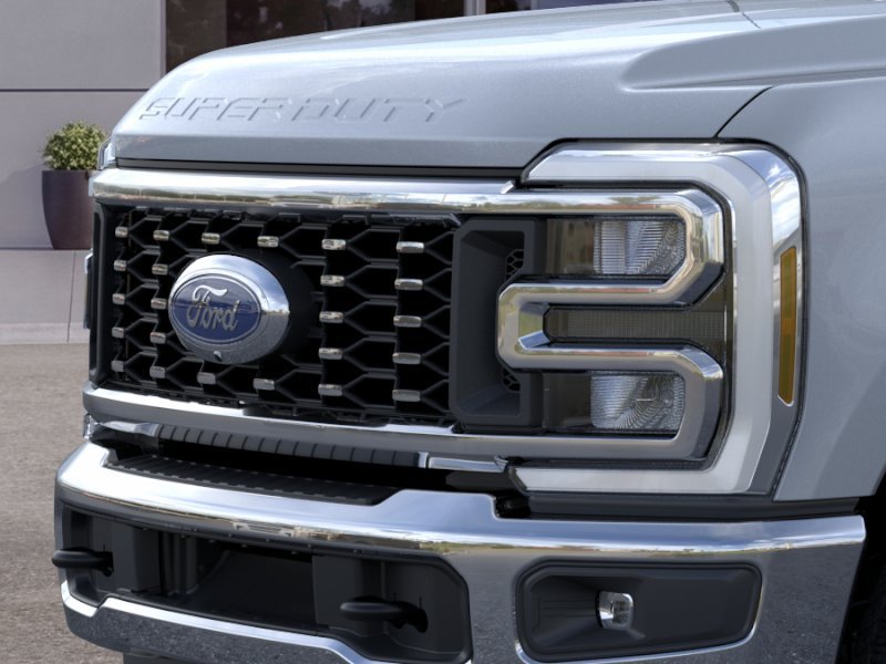 New 2026 Glacier Gray Metallic Tri-Coat Ford F-350® Lariat® image 39