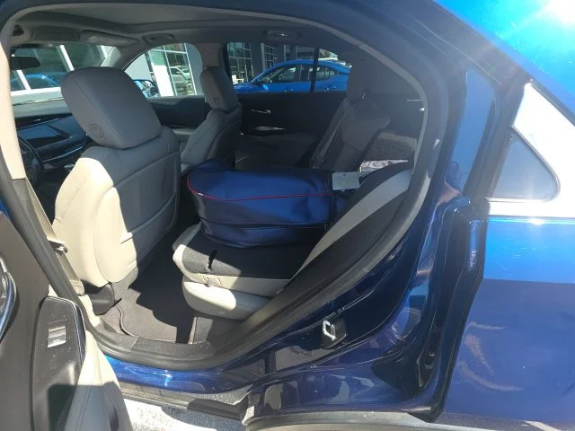 Used 2019 Blue Cadillac Luxury image 12