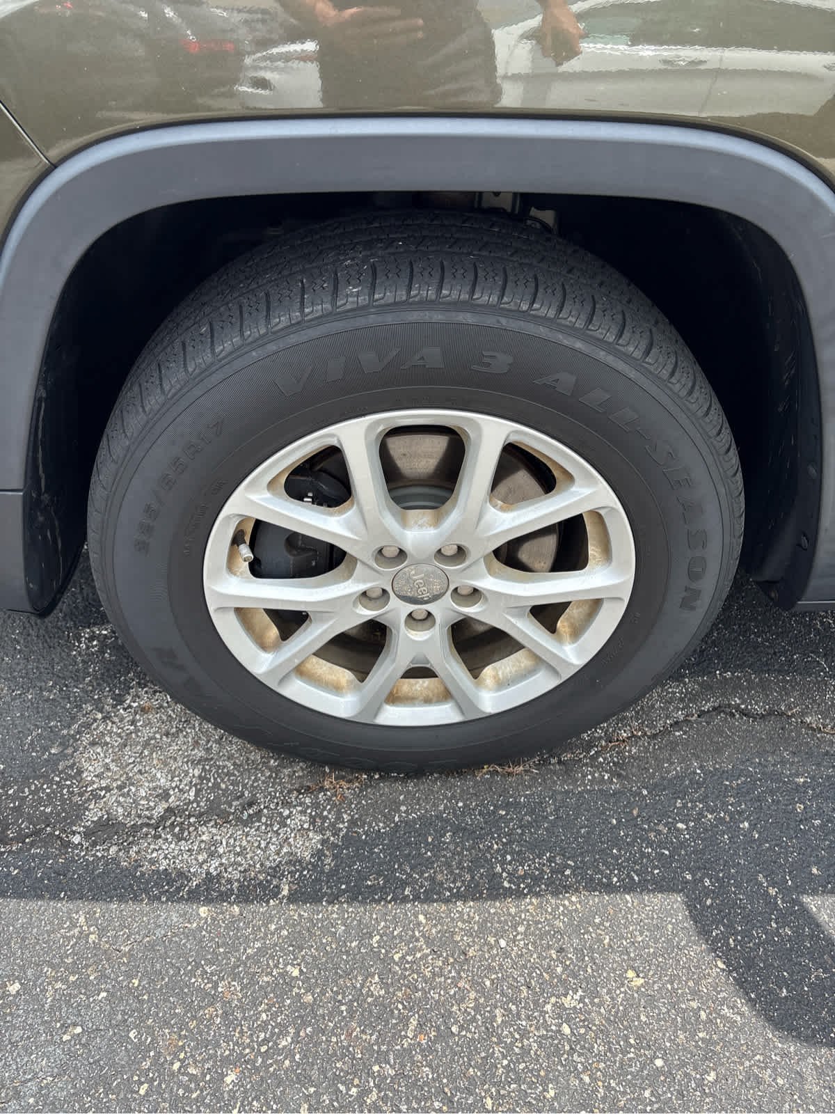 Used 2014 Eco Green Pearlcoat Jeep Latitude image 3