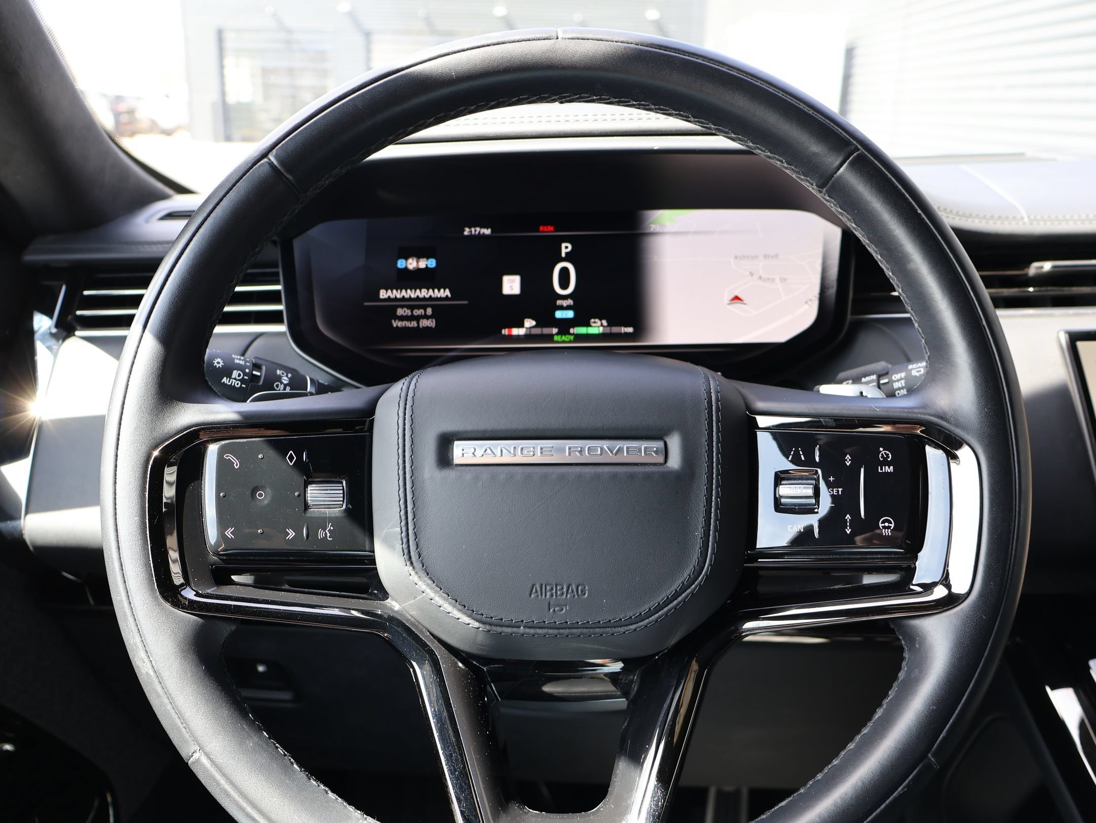 Used 2023 Fuji White Land Rover Autobiography image 16