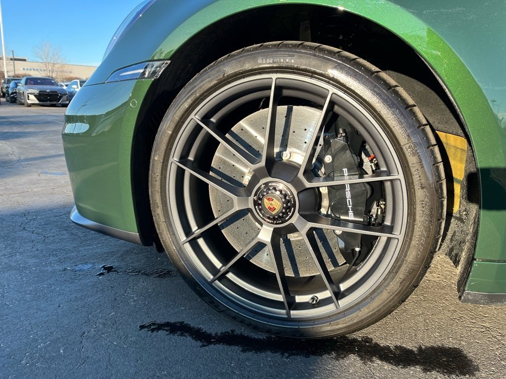 2026 PORSCHE 911 - Image 32