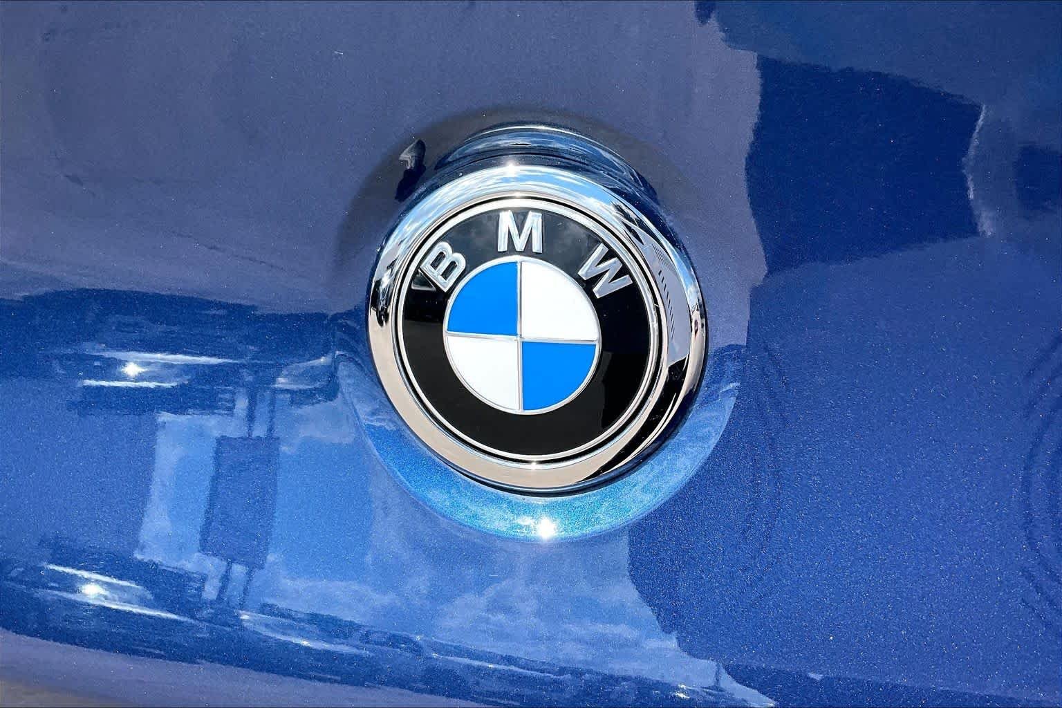 Used 2019 Blue BMW M40i image 31