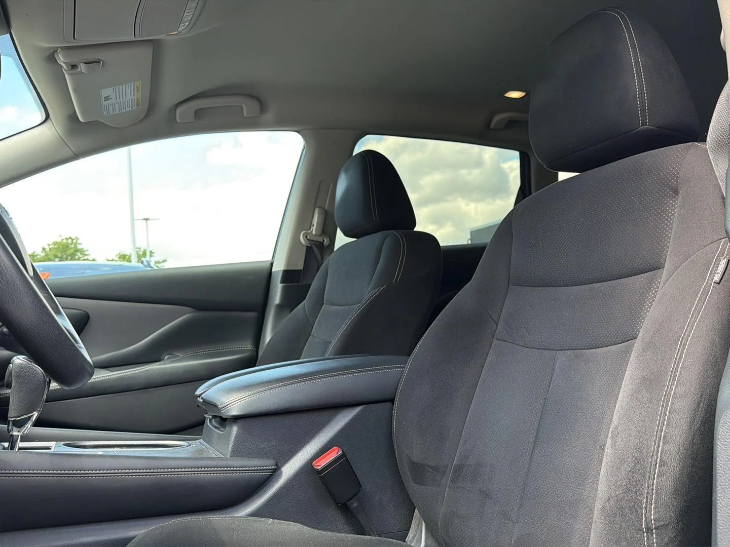Used 2020 Pearl White Tricoat Nissan SV image 10