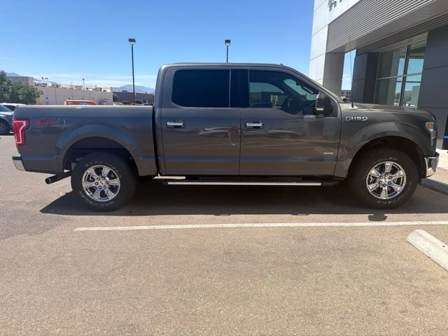 Used 2016 Magnetic Metallic Ford XLT image 5