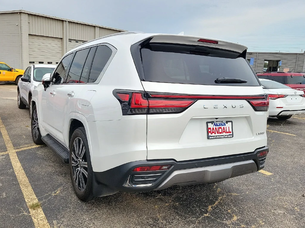 Used 2024 White Pearl Lexus 600 Luxury image 3