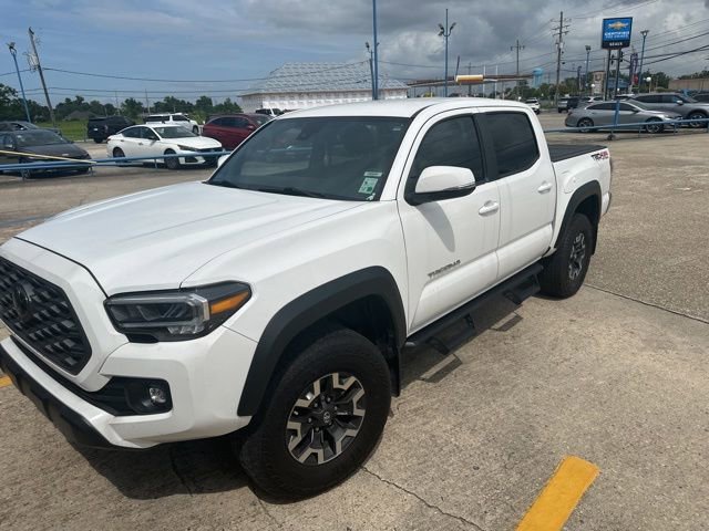 Used 2023 White Toyota SR image 3