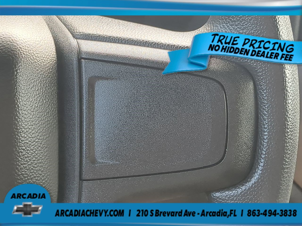 Used 2025 Summit White Chevrolet Custom image 25