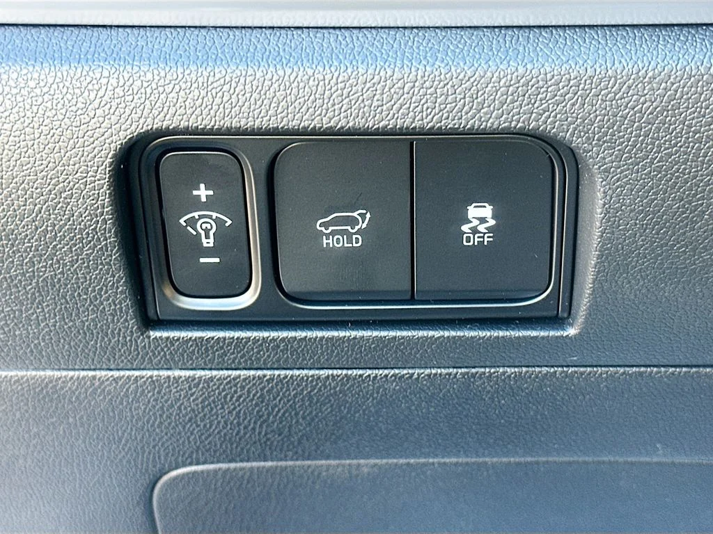 New 2026 Glacial White Pearl Kia X-Line SX Prestige AWD image 10