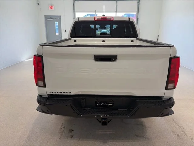 2026 Chevrolet Colorado Work Truck - Photo 5