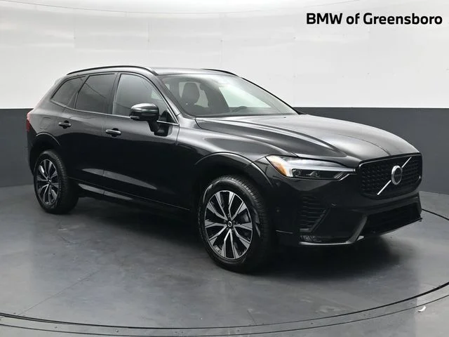 2024 Volvo XC60 B5 Plus Dark Theme