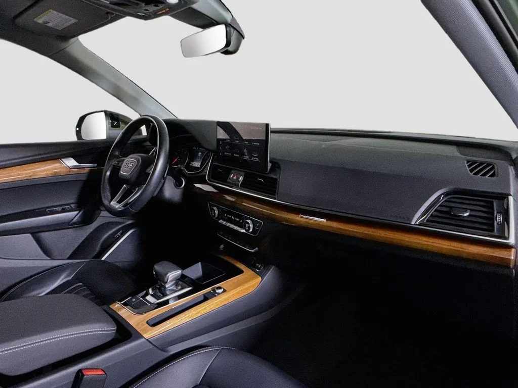 Used 2023 Green Metallic Audi 40 Premium image 15