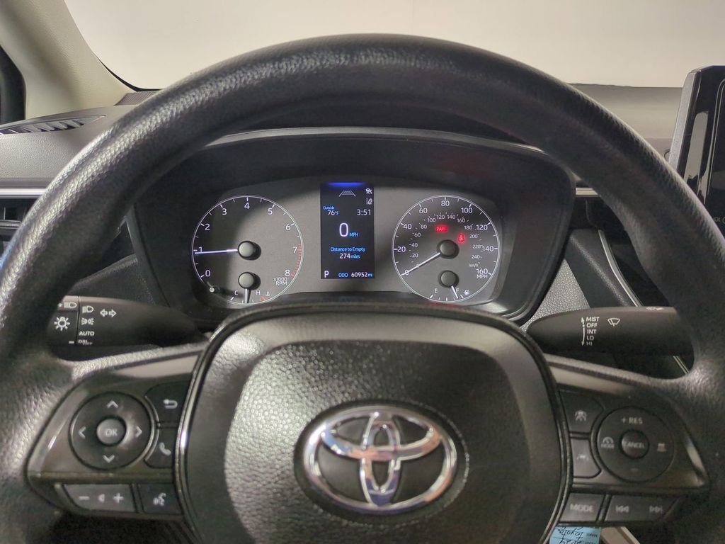 Used 2024  Toyota LE image 26