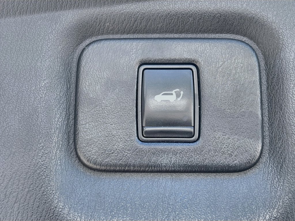 Used 2019 Majestic INFINITI LUXE image 20