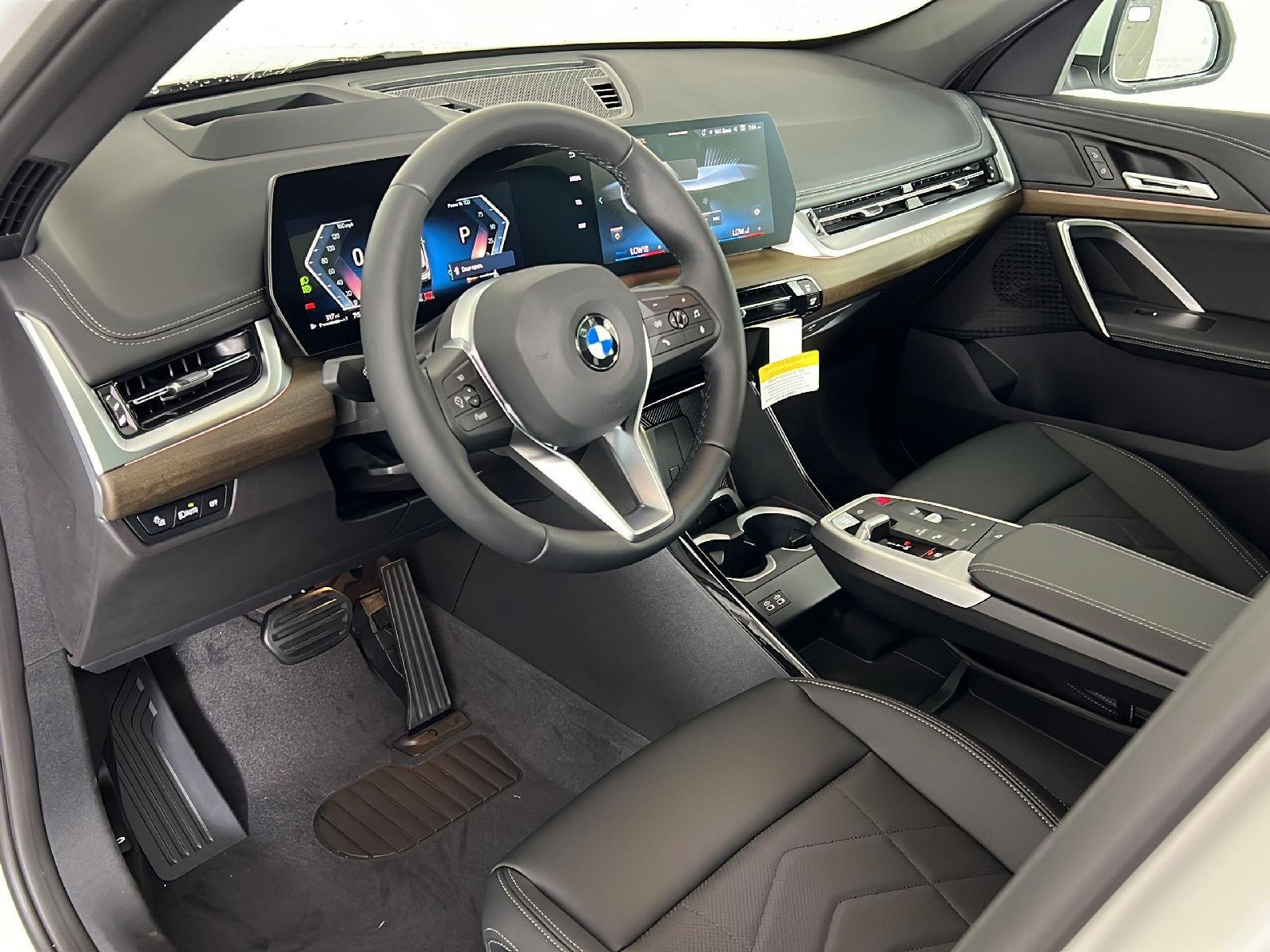 New 2027 Alpine White BMW xDrive28i image 7