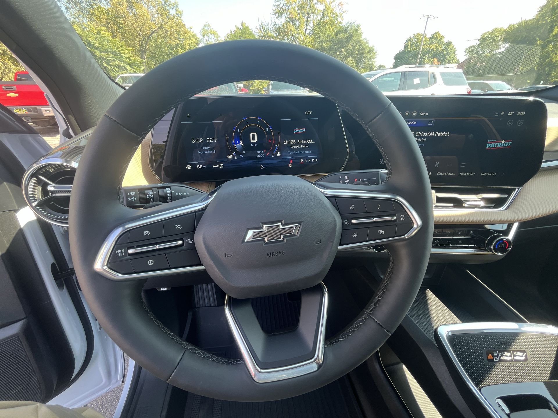 New 2026 Polar White Tricoat Chevrolet ACTIV image 36