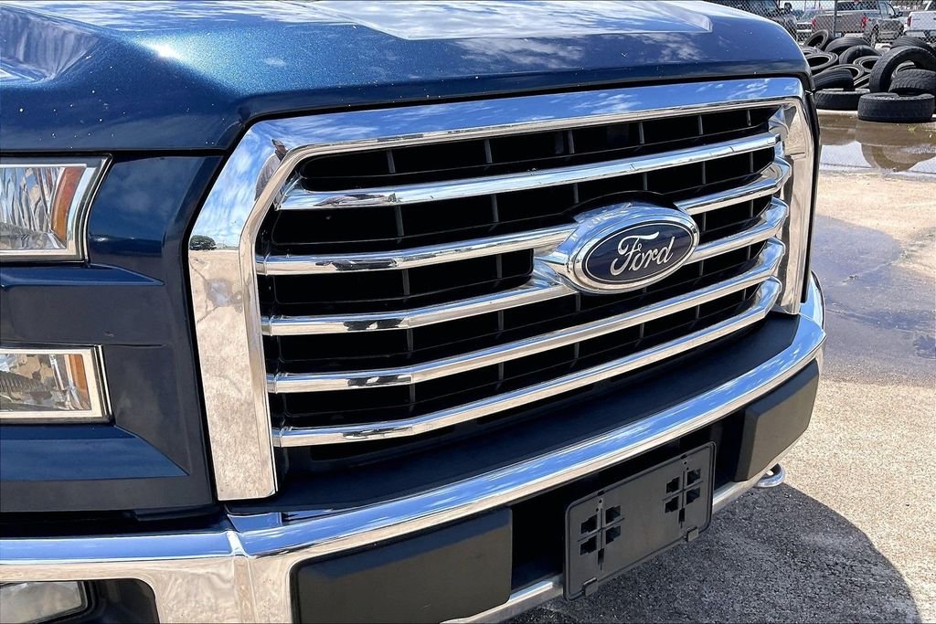 Used 2016 Blue Ford XLT image 34