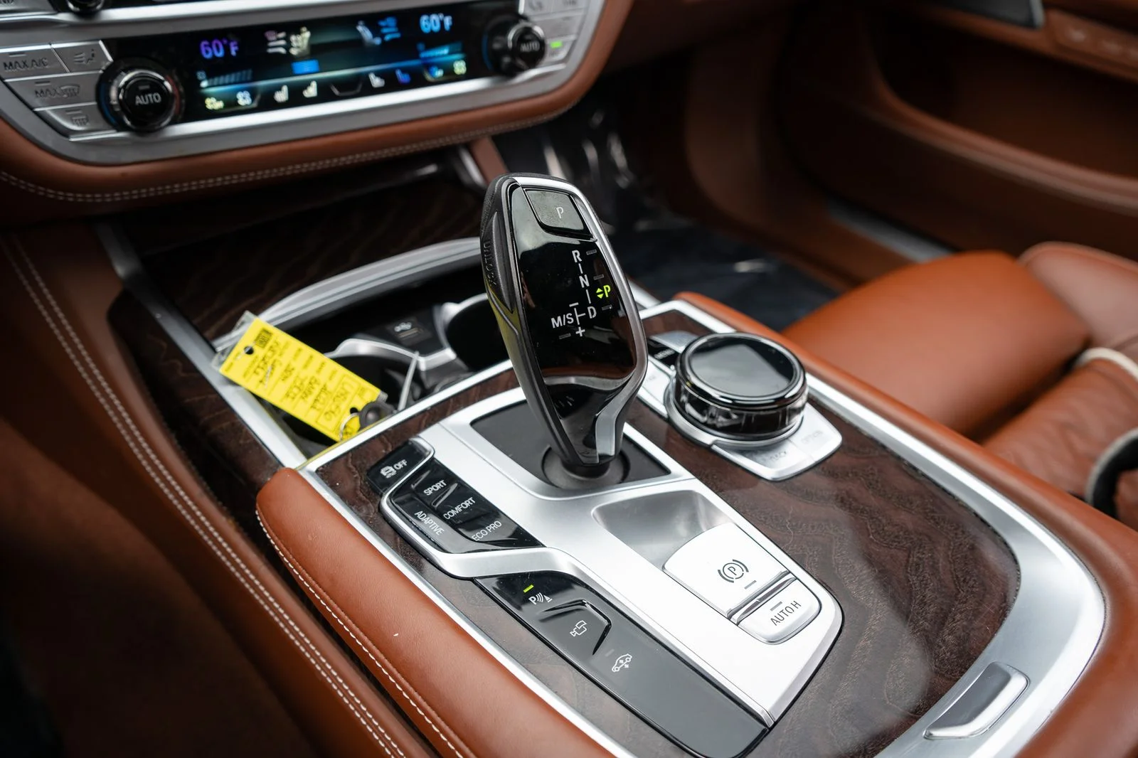 Used 2022 Gray BMW 750i xDrive image 43