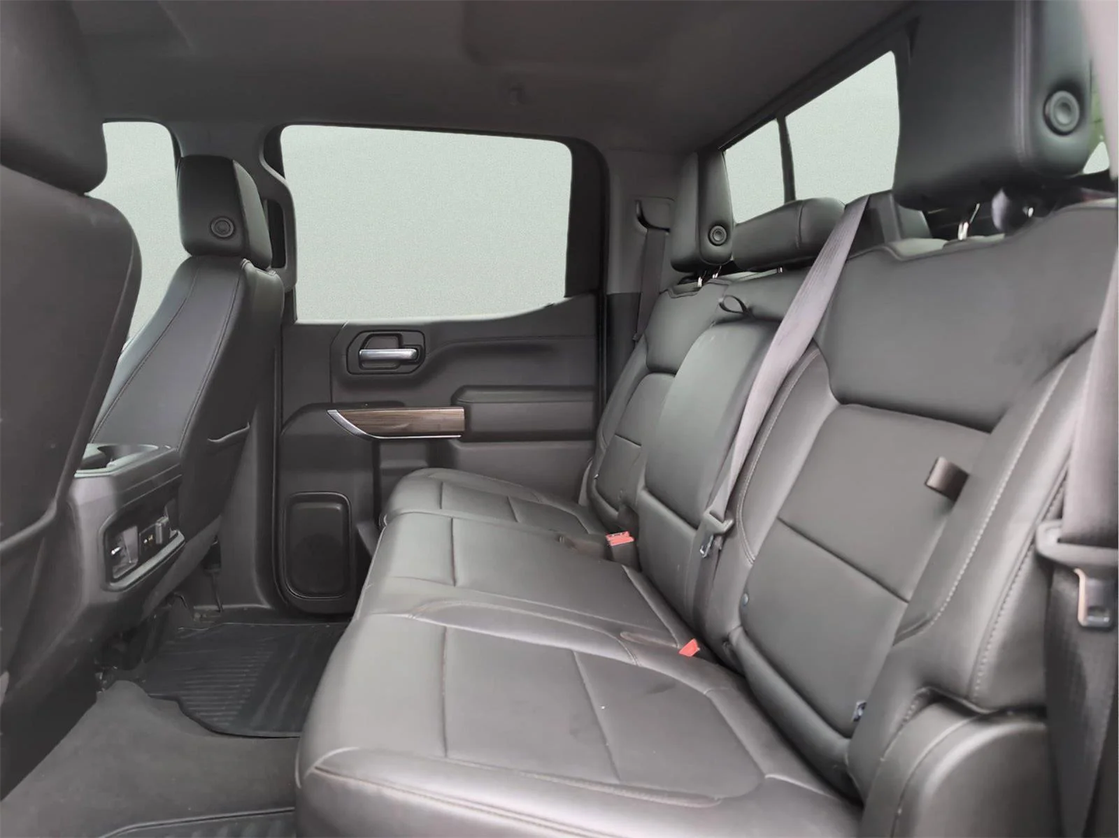 Used 2022 Black Chevrolet RST image 31