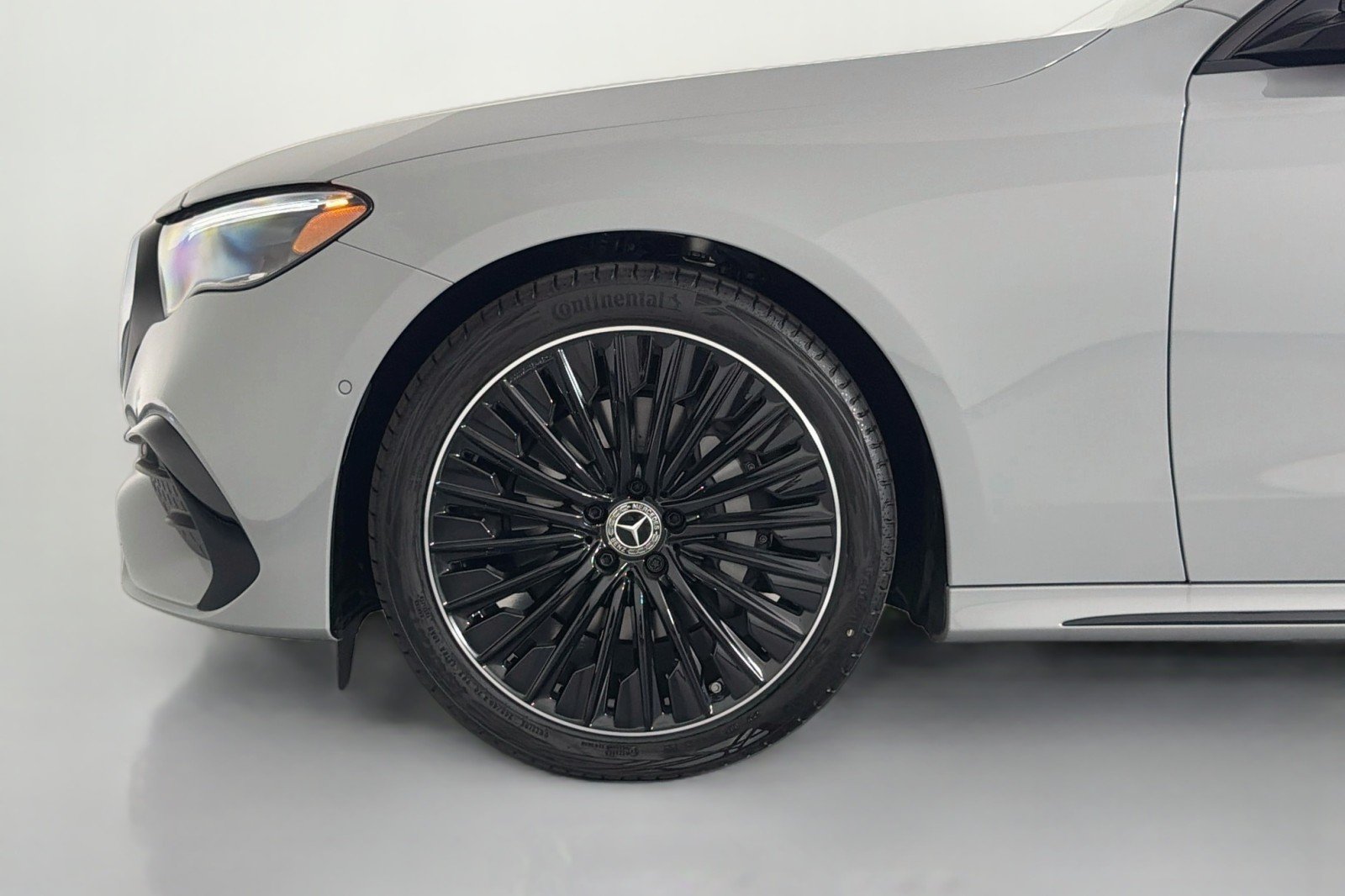New 2027 ALPINE GREY Mercedes-Benz E 350 RWD Sedan image 9