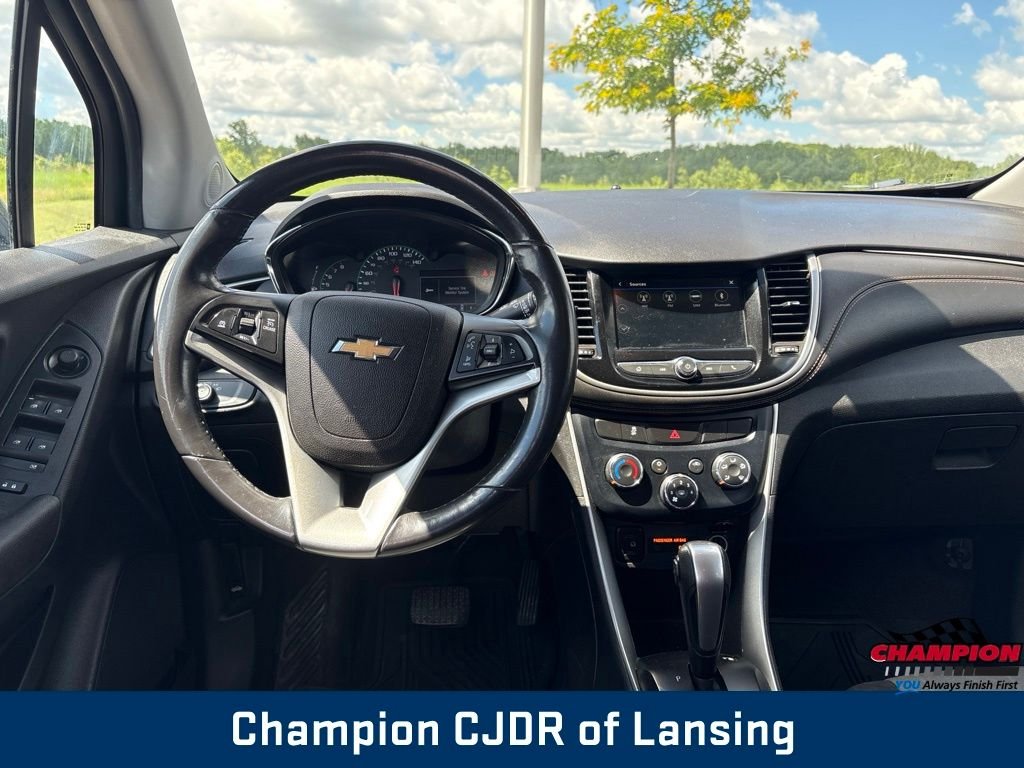 Used 2019 Blue Chevrolet LT image 2
