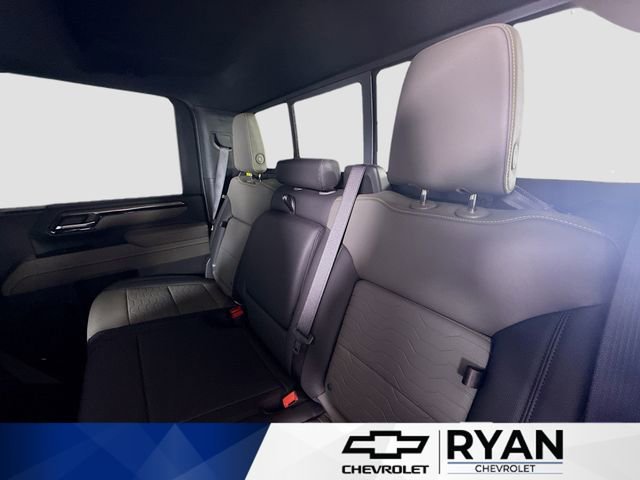 2026 Chevrolet Silverado 2500 HD ZR2 - Photo 25