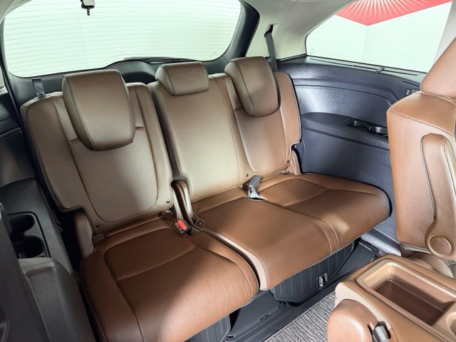 2025 Honda Odyssey Touring - Photo 40