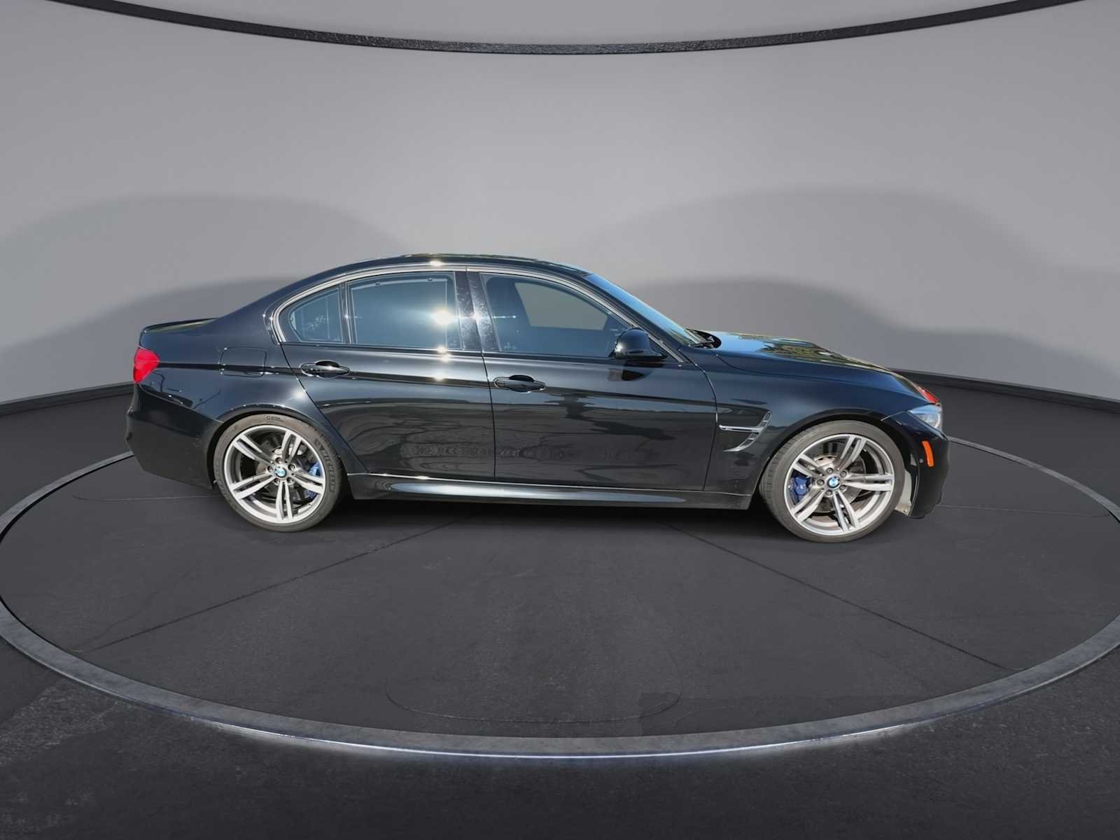 Used 2016 Black BMW  image 9
