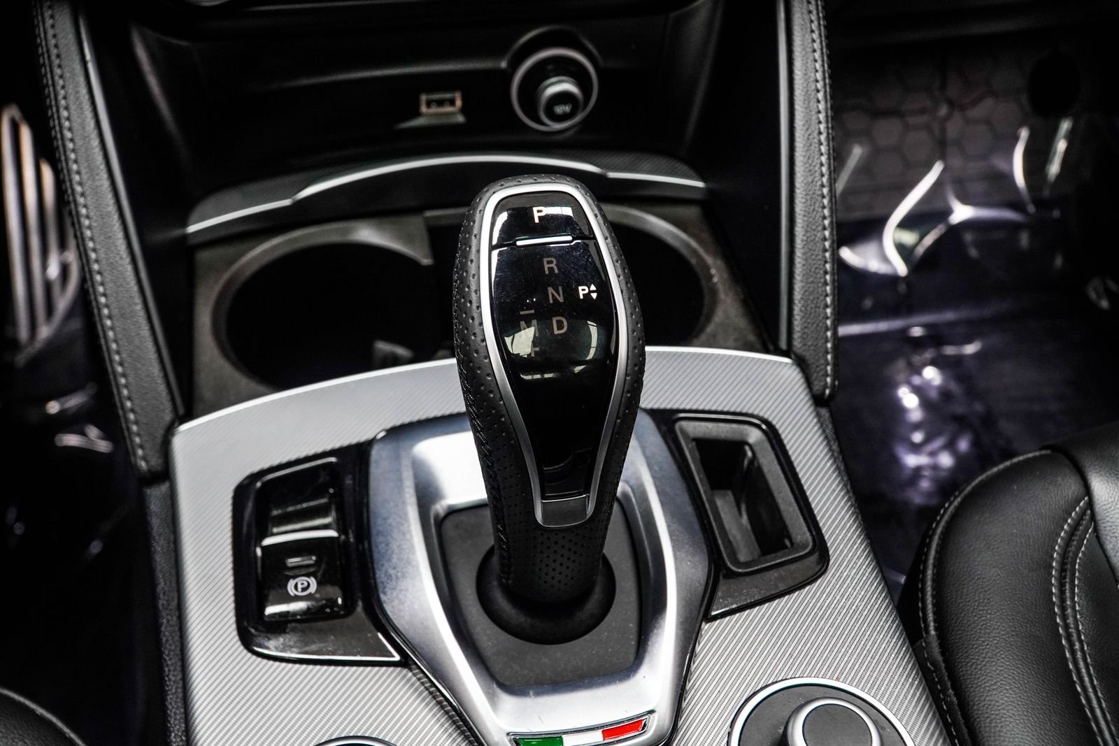 Used 2024 Red Alfa Romeo Ti image 19