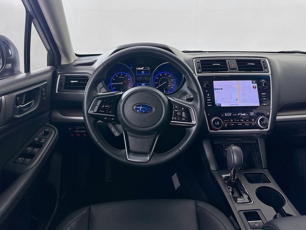Used 2018 Silver Subaru 2.5i image 23
