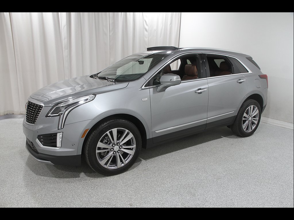 Certified Used 2025 Argent Silver Metallic Cadillac Premium Luxury image 3