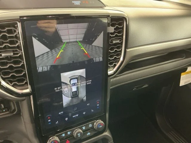 New 2025 Desert Sand Ford XLT image 21
