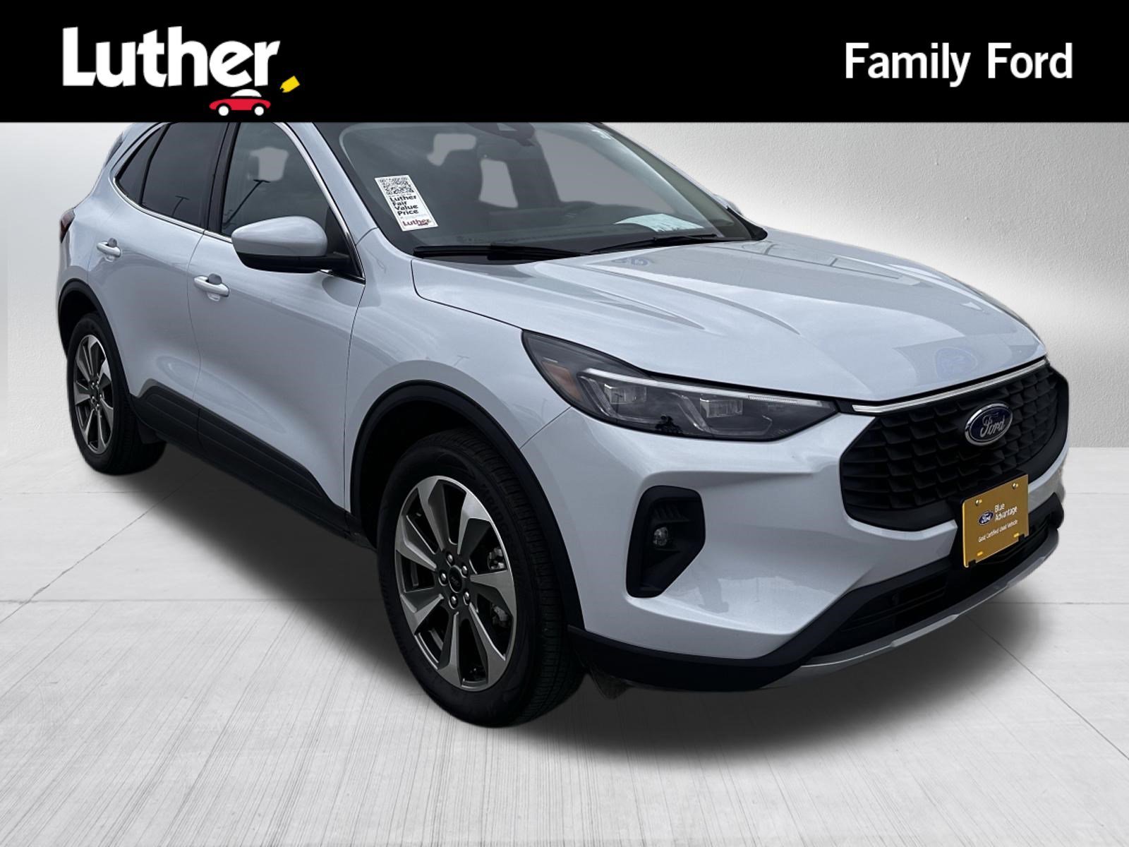 2025 Ford Escape Platinum AWD's photo