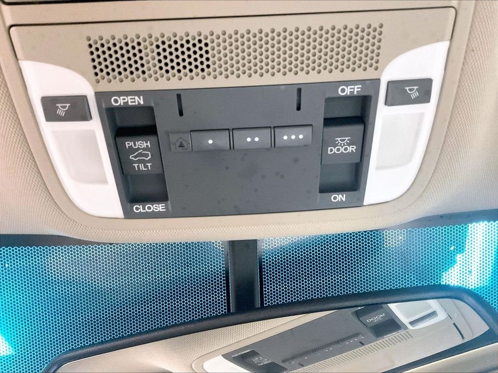 Used 2013 Gray Acura Technology Package image 27