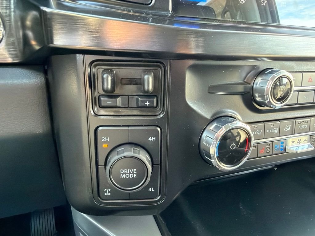 New 2026 Glacier Gray Metallic Tri-Coat Ford F-250® Lariat® image 33