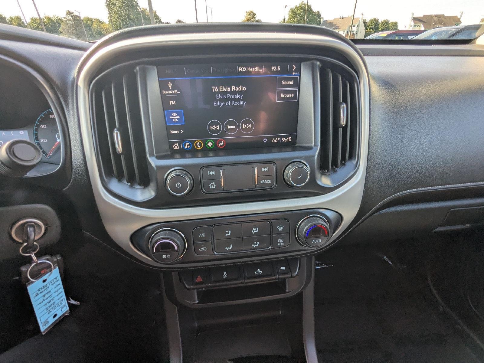 Used 2019 SATIN STEEL METALLIC GMC 4WD SLE image 14